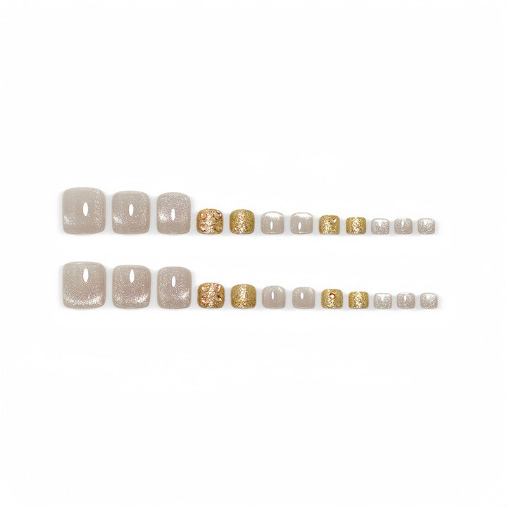 Artificial nails with elegant glitter effect Bowlift