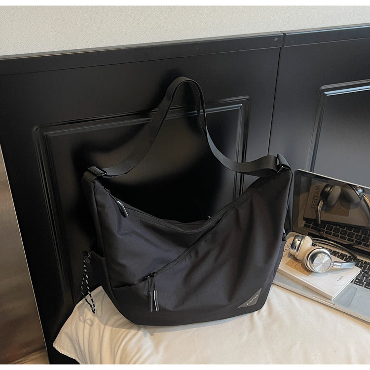 Multi-Pocket Functional Hobo Bag Bowlift