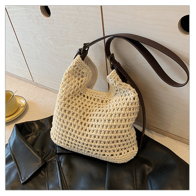 Hobo bag Bowlift