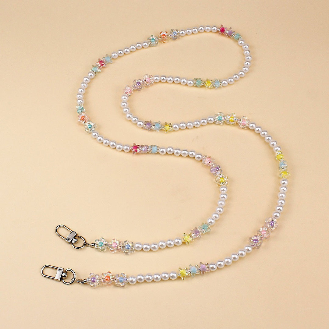 Heart-Designed Beaded Eyewear Chain Bowlift