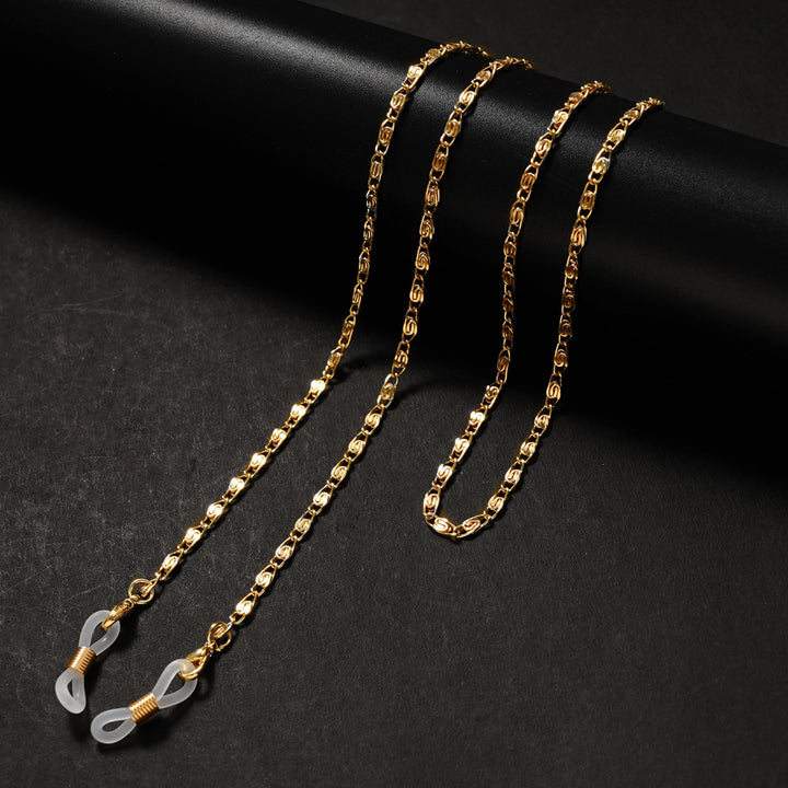 Elegant Gold-Plated Eyewear Chain Bowlift