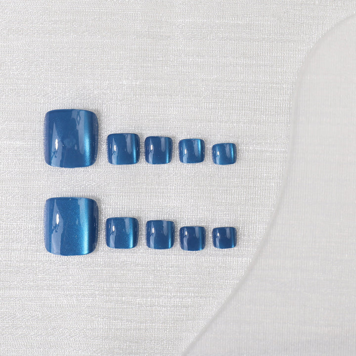 Premium French Tip Press-On Nails Bowlift