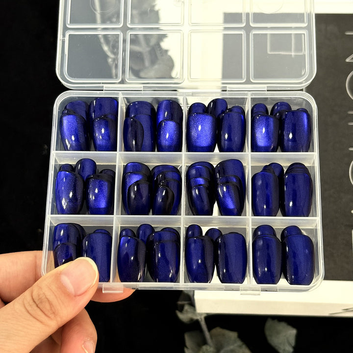 Glossy Stiletto-Shaped Press-On Nail Set Bowlift