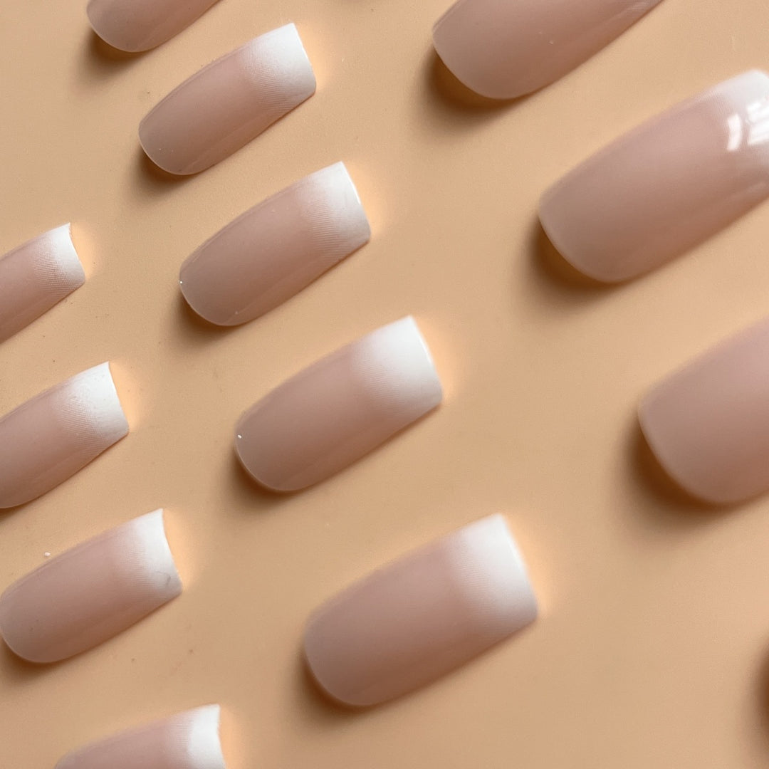Premium Gel Nail Polish Bowlift