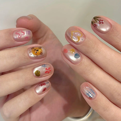 Artistic Nail Art Press-On Designs Bowlift