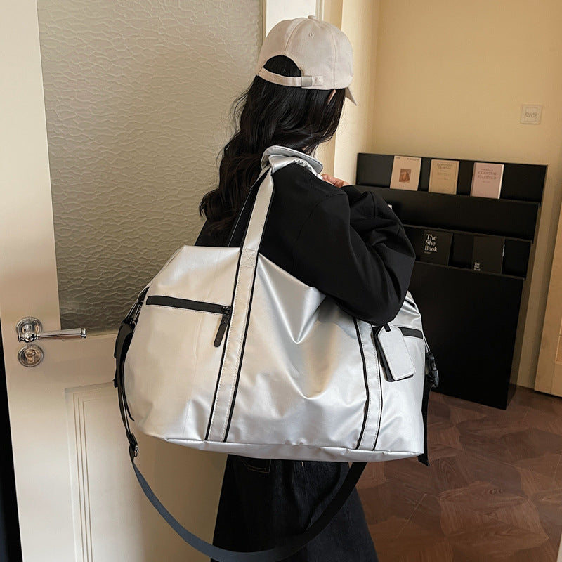Sporty Travel Bag Bowlift