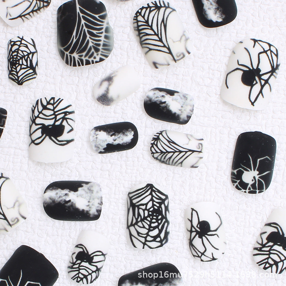 Spooky Spider-Themed Press-On Nails Bowlift