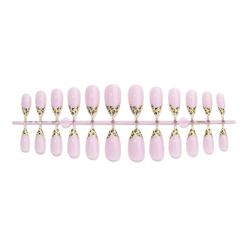 Artificial nail set with leopard pattern Bowlift