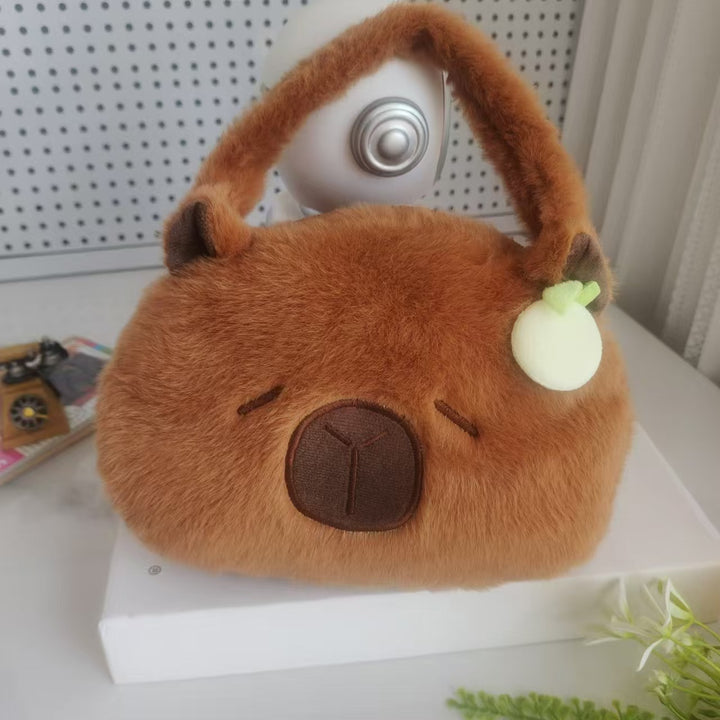 Plush handbag in cute bear design Bowlift