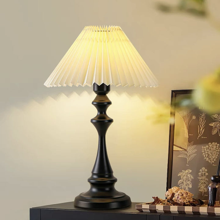 Elegant Classic Table Lamp