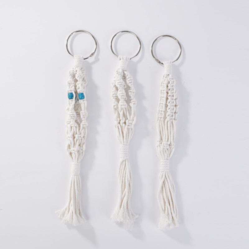 Key jewelry with macrame design Bowlift