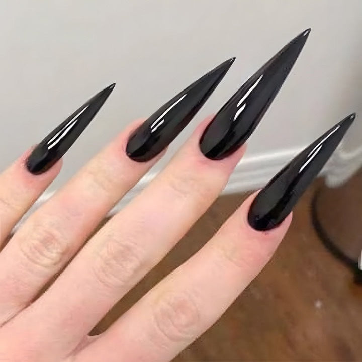 Acrylic nail set with elegant stiletto design Bowlift