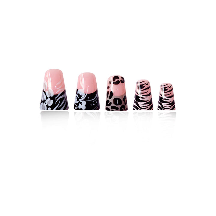 Artistic 3D Floral Press-On Nail Extensions Bowlift