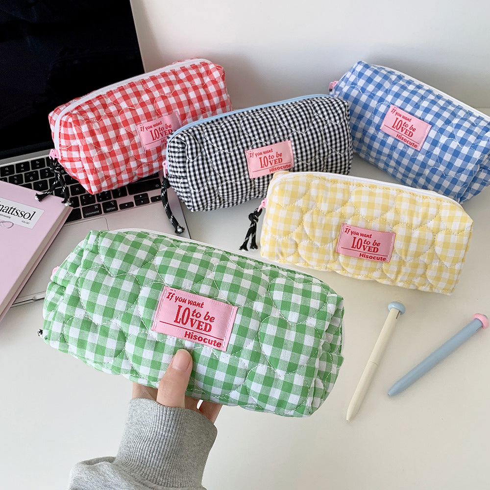 Quilted Gingham Pencil Case Bowlift
