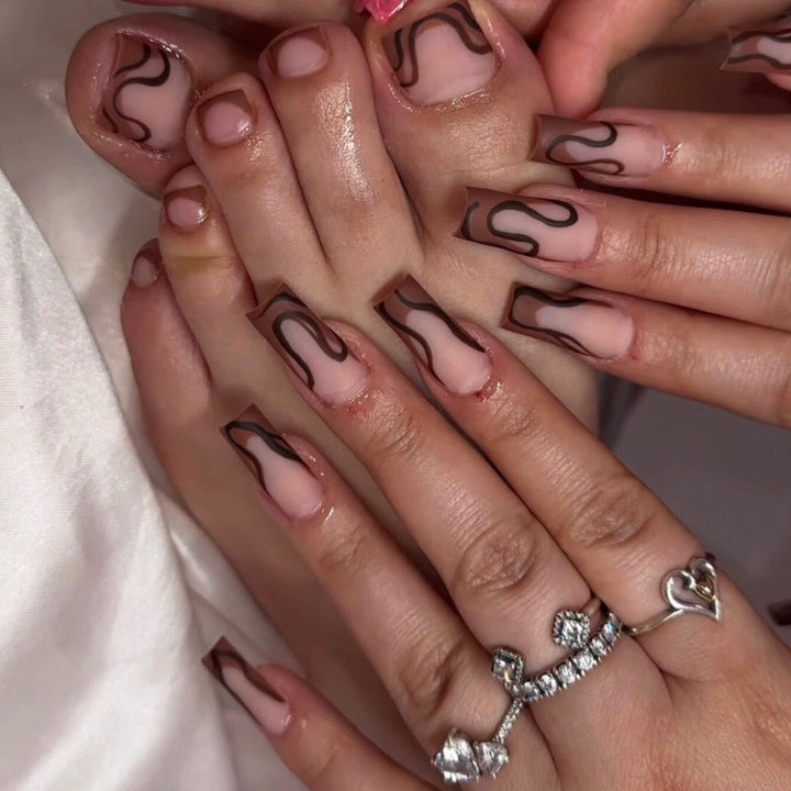 Artistic Acrylic Nail Design Bowlift