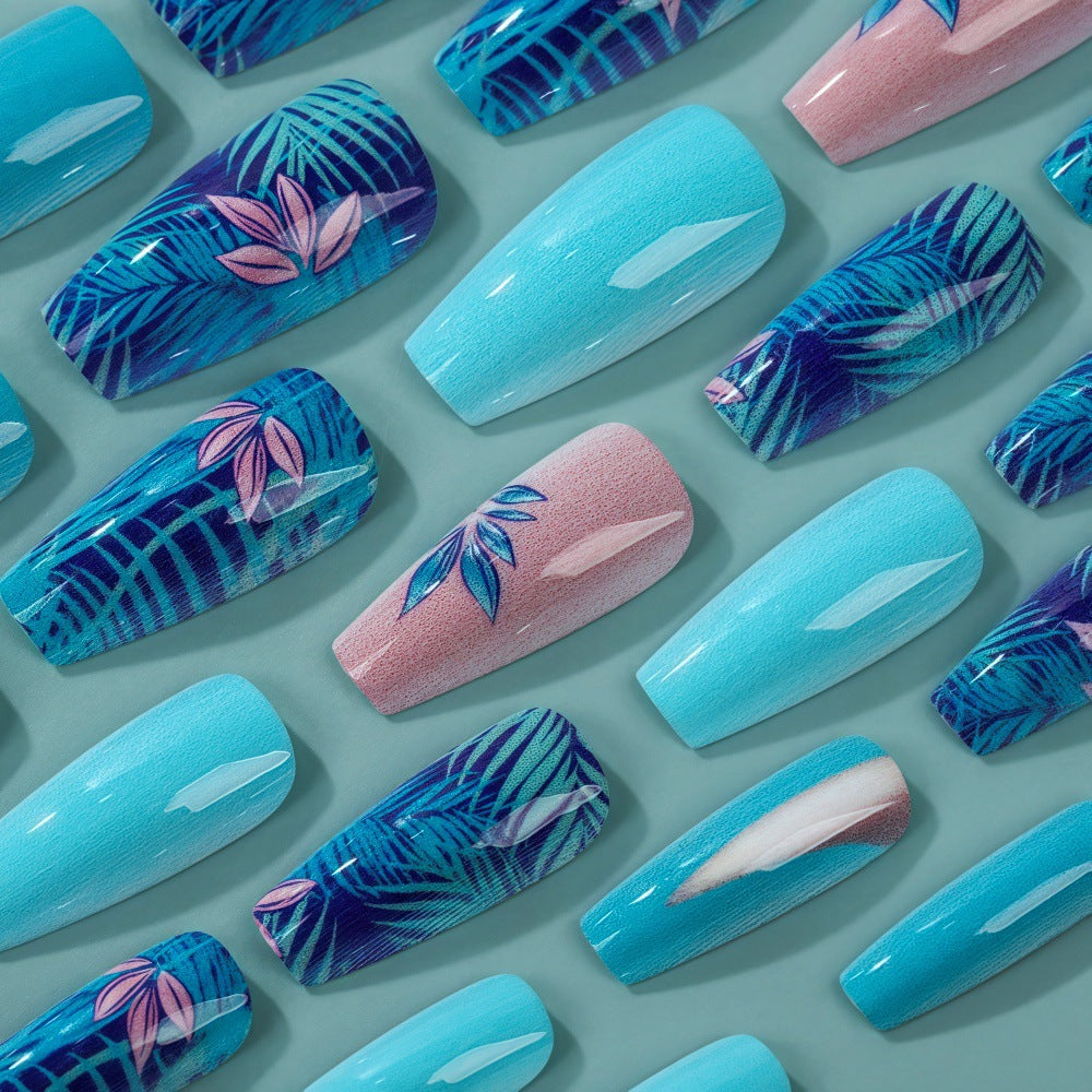 Artificial nails in exotic palm design Bowlift