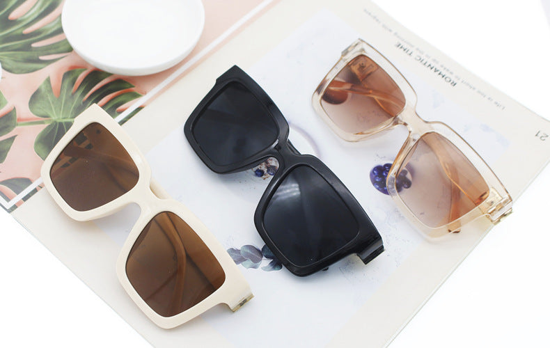 Women's fashionable square sunglasses with high-quality UV protection technology Bowlift