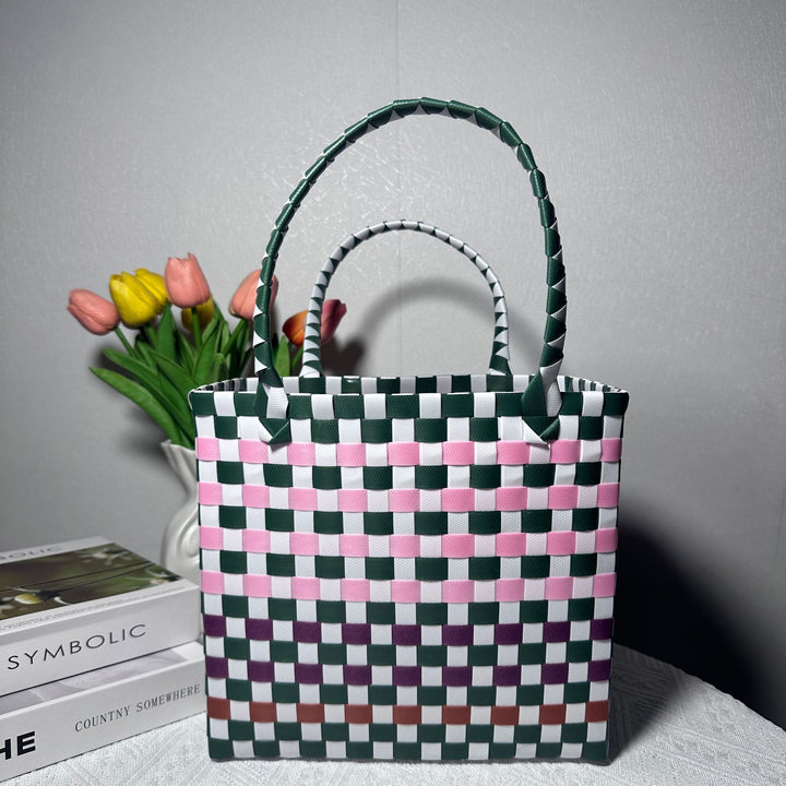 Braided handbag with sturdy handles Bowlift