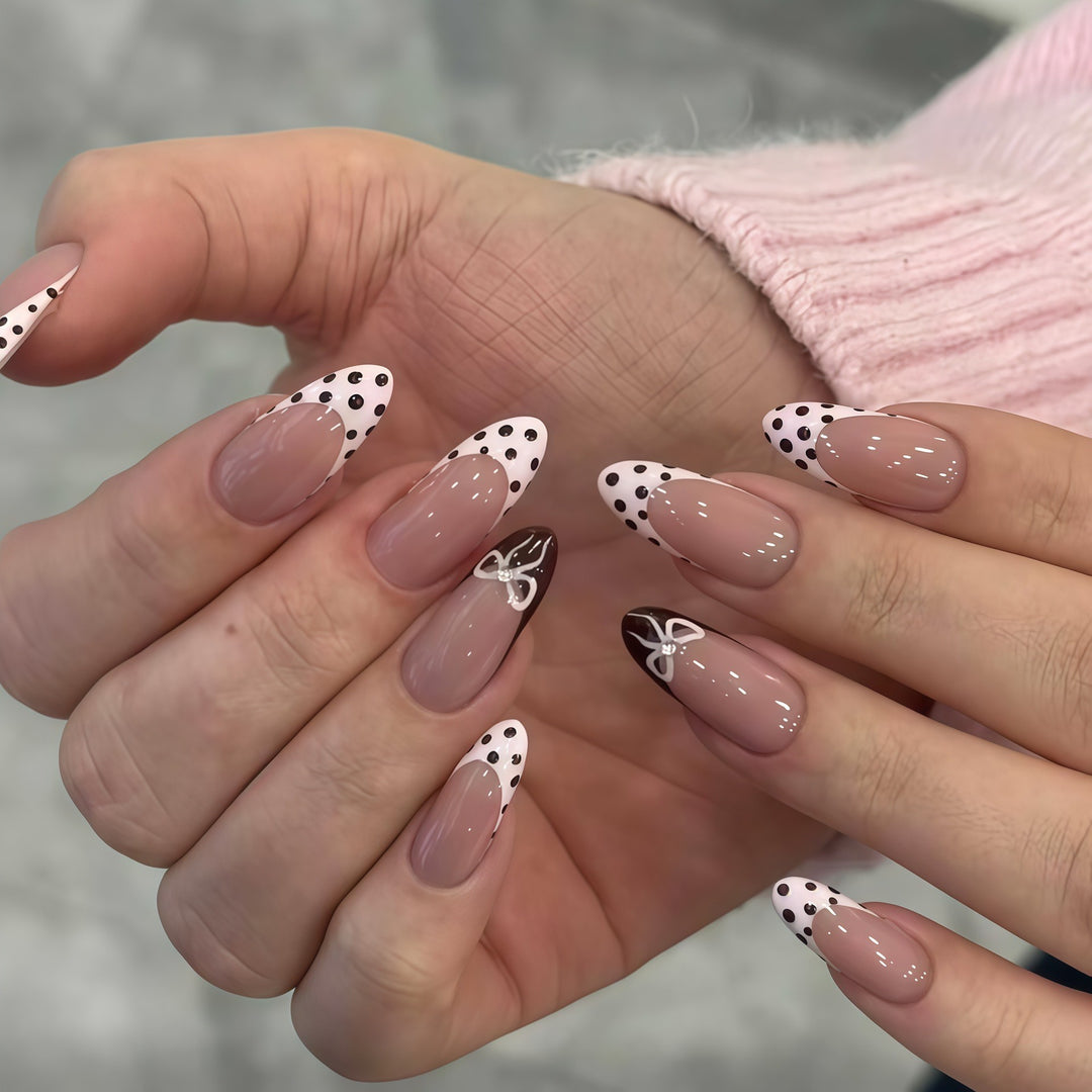 Artistic Nail Art Bowlift