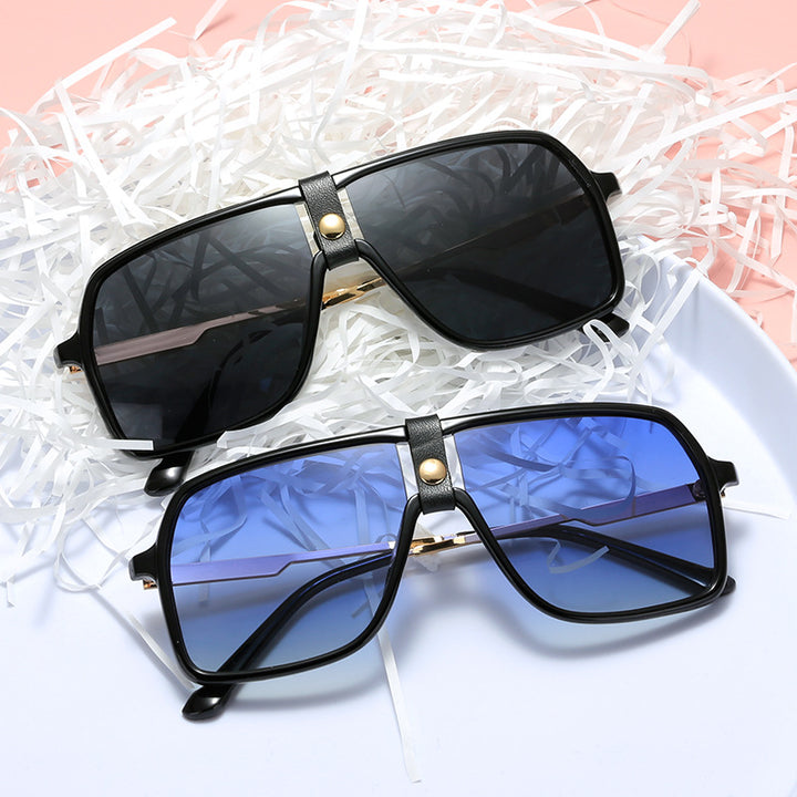 Women Oversized Sunglasses with Fashionable Frame and Bowlift Sunglasses Lenses