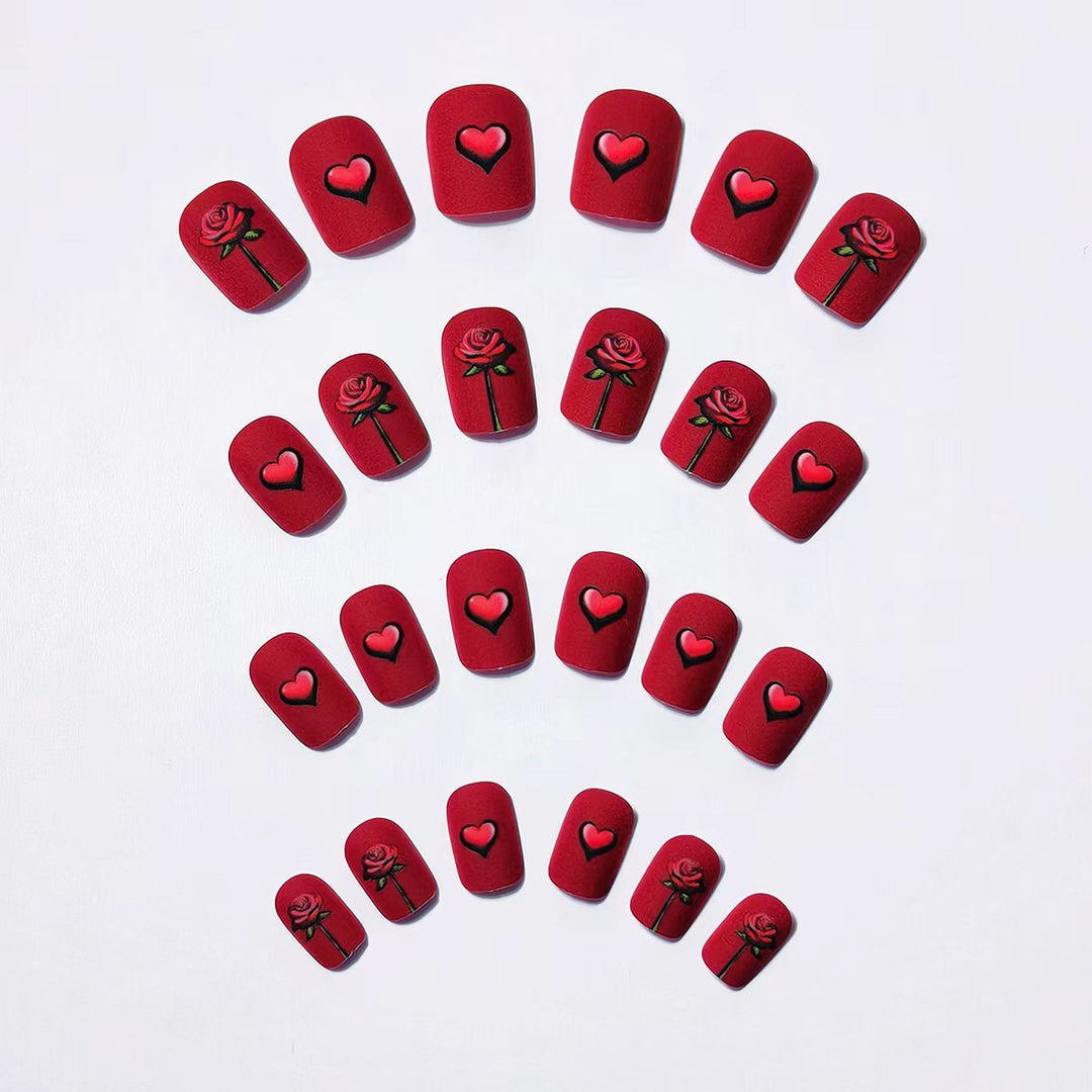 Artificial nails with romantic rose and heart design Bowlift