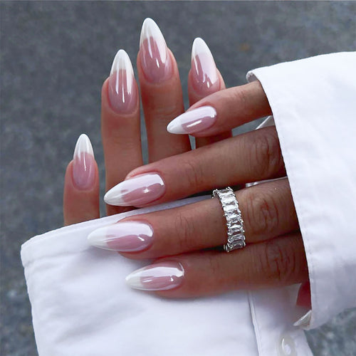 Elegant Stiletto Press-On Nails with Ombre Design Bowlift