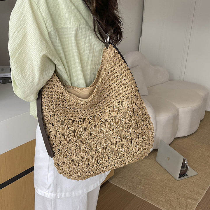 Crocheted Shoulder Bag Bowlift