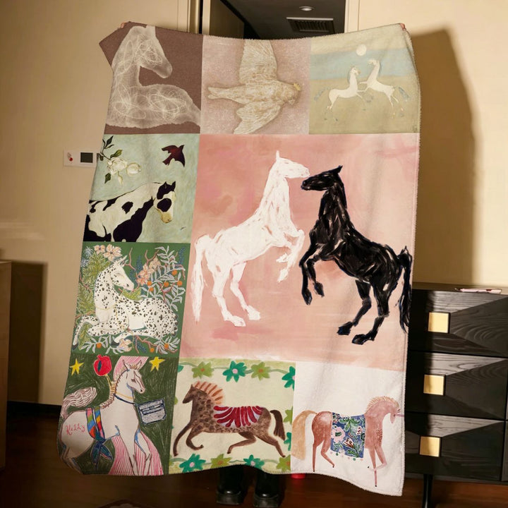 Artistic Horse-Themed Throw Blanket