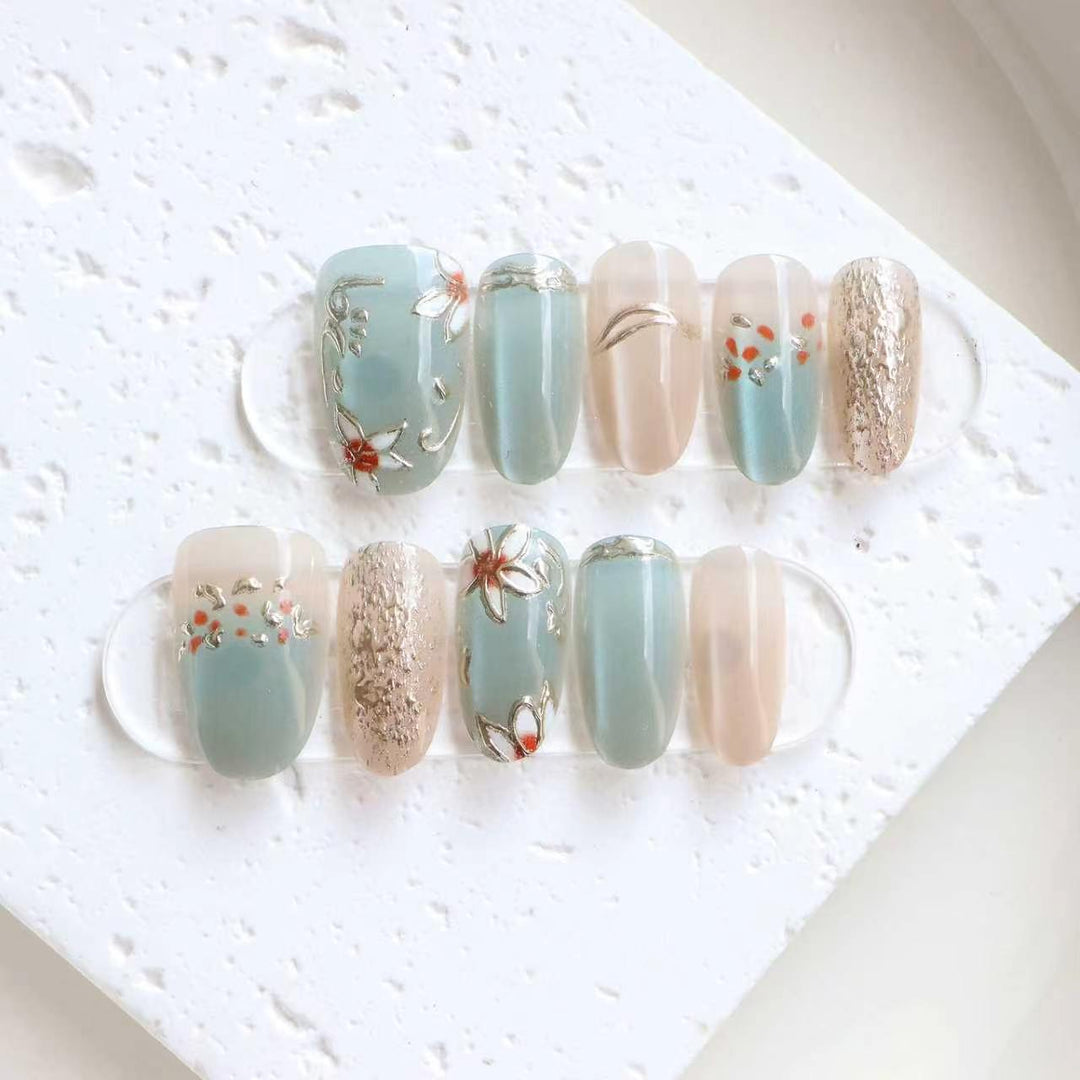Artistic Floral Themed Press-On Nail Set Bowlift