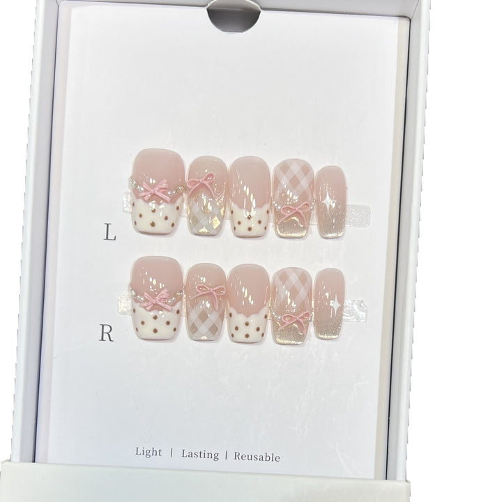 Decorative Press-On Nail Art Set with Charming Ribbon Accents Bowlift