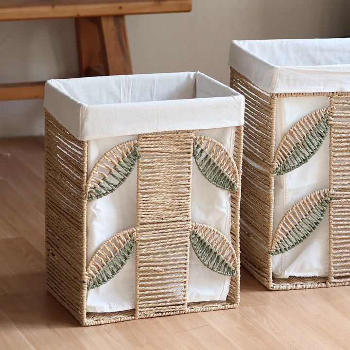 Elegant laundry basket made of natural wicker with fabric lining Bowlift