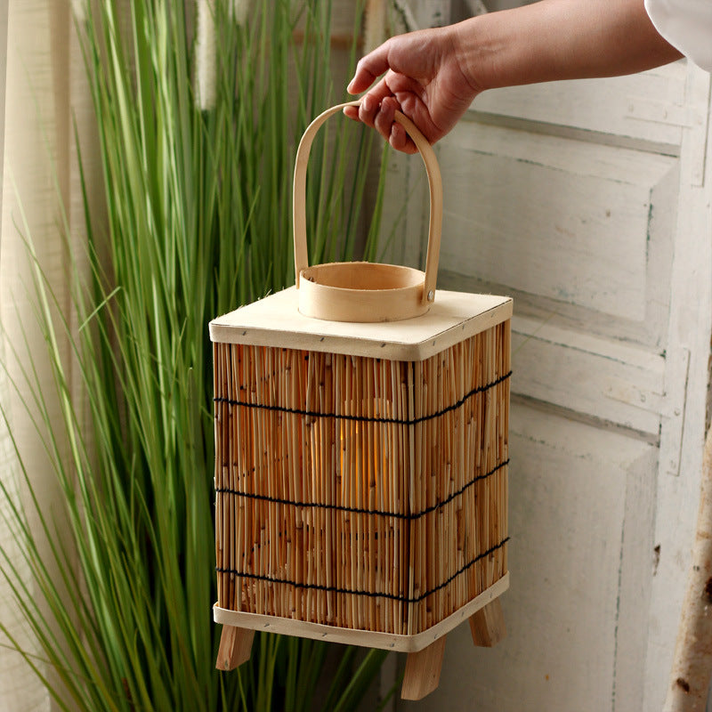Artificial Rattan Lantern Bowlift
