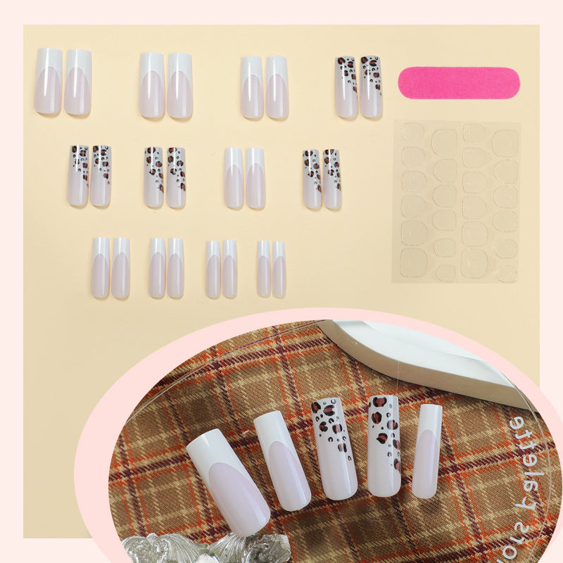 Artistic Press-On Nail Set with Stylish Animal Print Design Bowlift