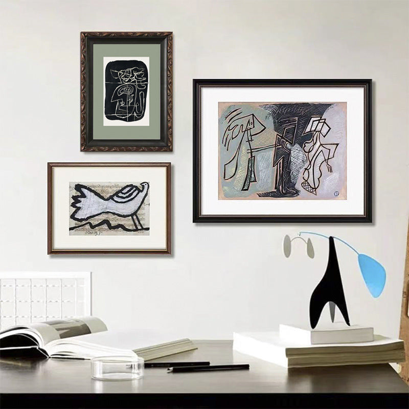 Artistically framed wall decoration
