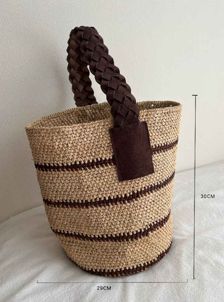 Handmade straw bag with fashionable striped pattern Bowlift