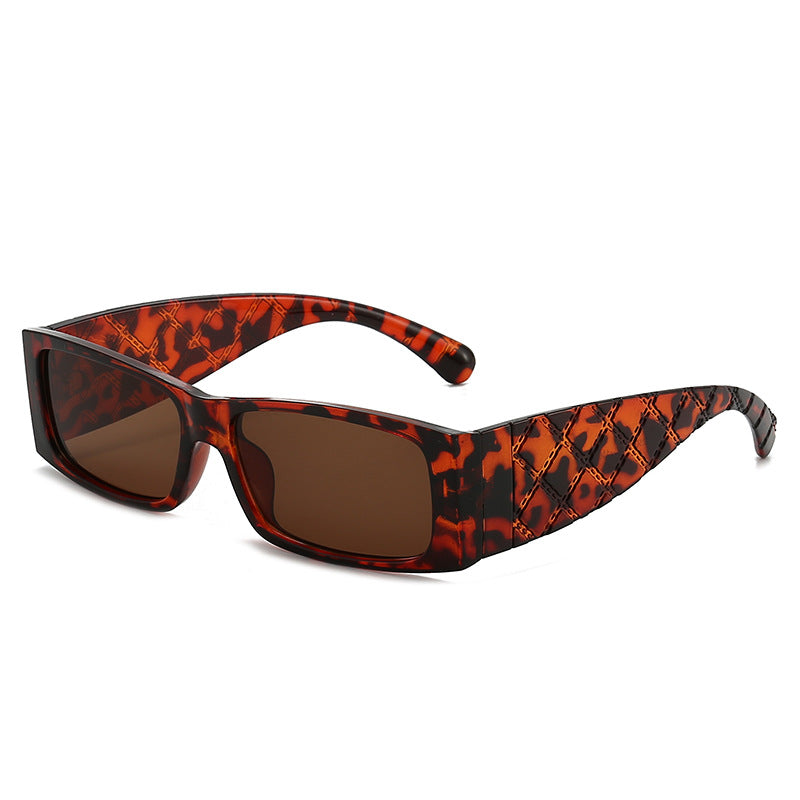 Chic Angular Frame Sunglasses  1787664743