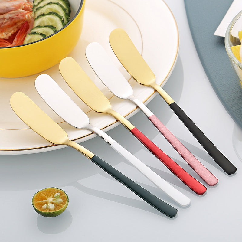 Elegant and Functional Spreading Knife Bowlift