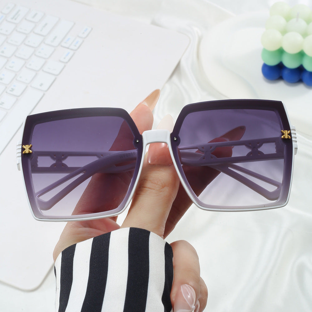 Ladies stylish oversized sunglasses Bowlift