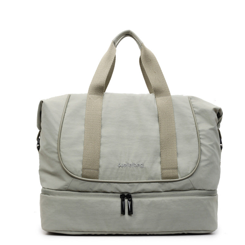 Sporty Travel Bag With Innovative Storage Bowlift