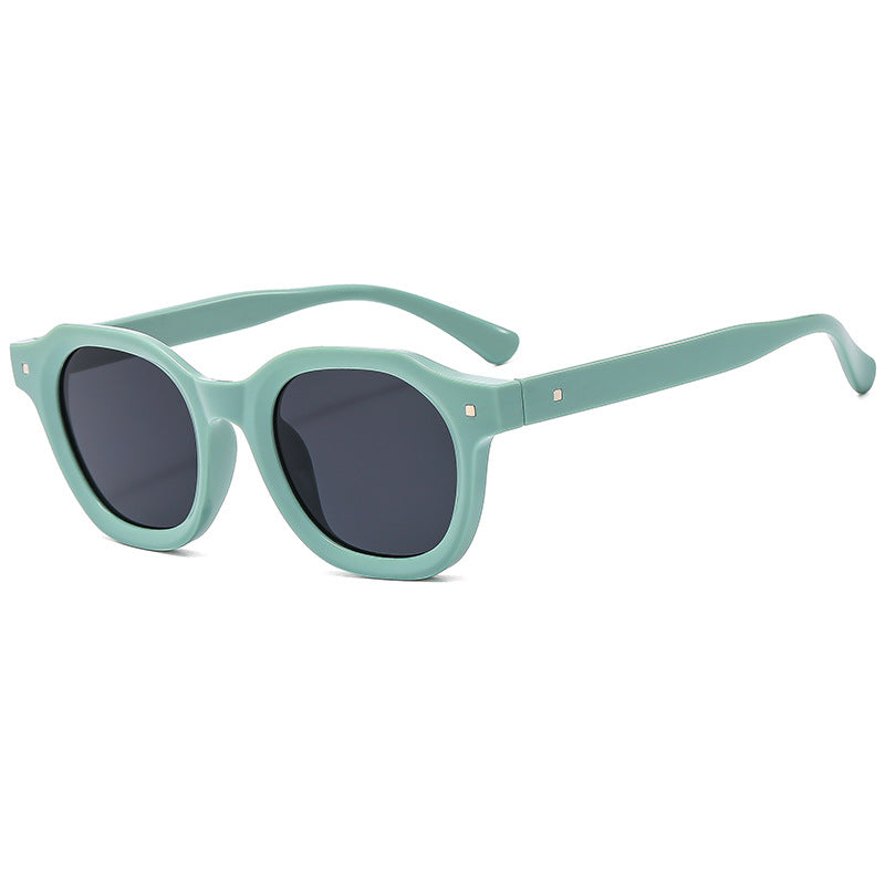 Women's modern retro sunglasses with unique design Bowlift