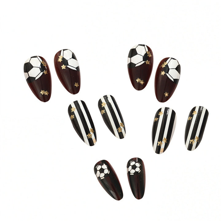 Sporty Art Nails Bowlift