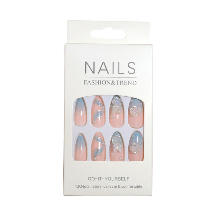 DIY Press-On Nail Set Bowlift