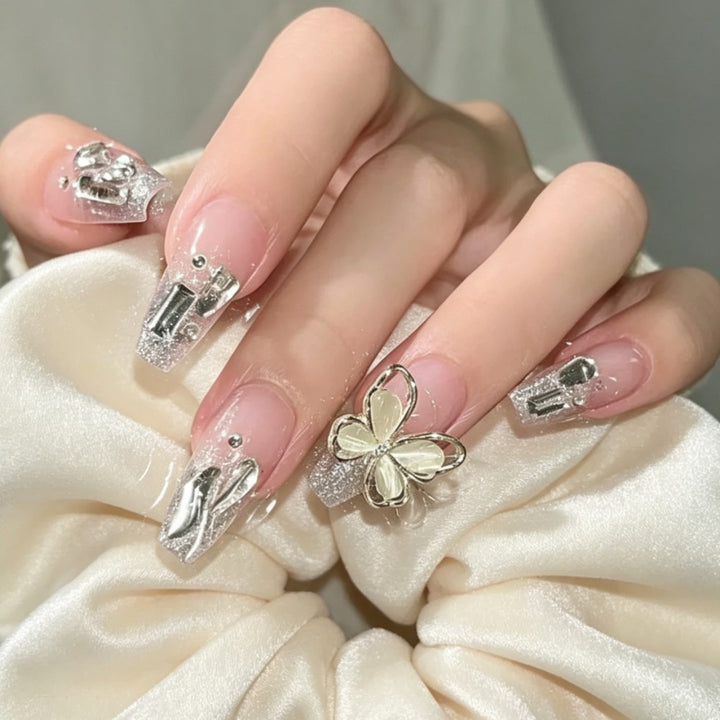 Glamorous Press-On Nail Set with Floral and Glitter Accents Bowlift