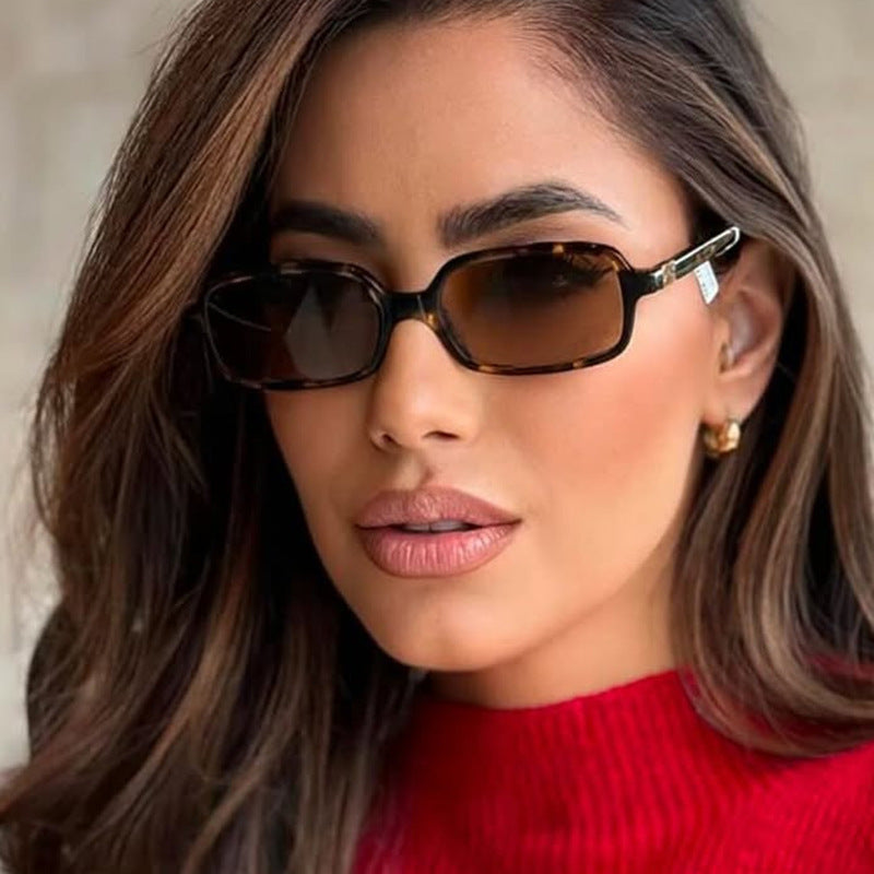 Women's fashionable square glasses with elegant plastic frame and gold accents Bowlift