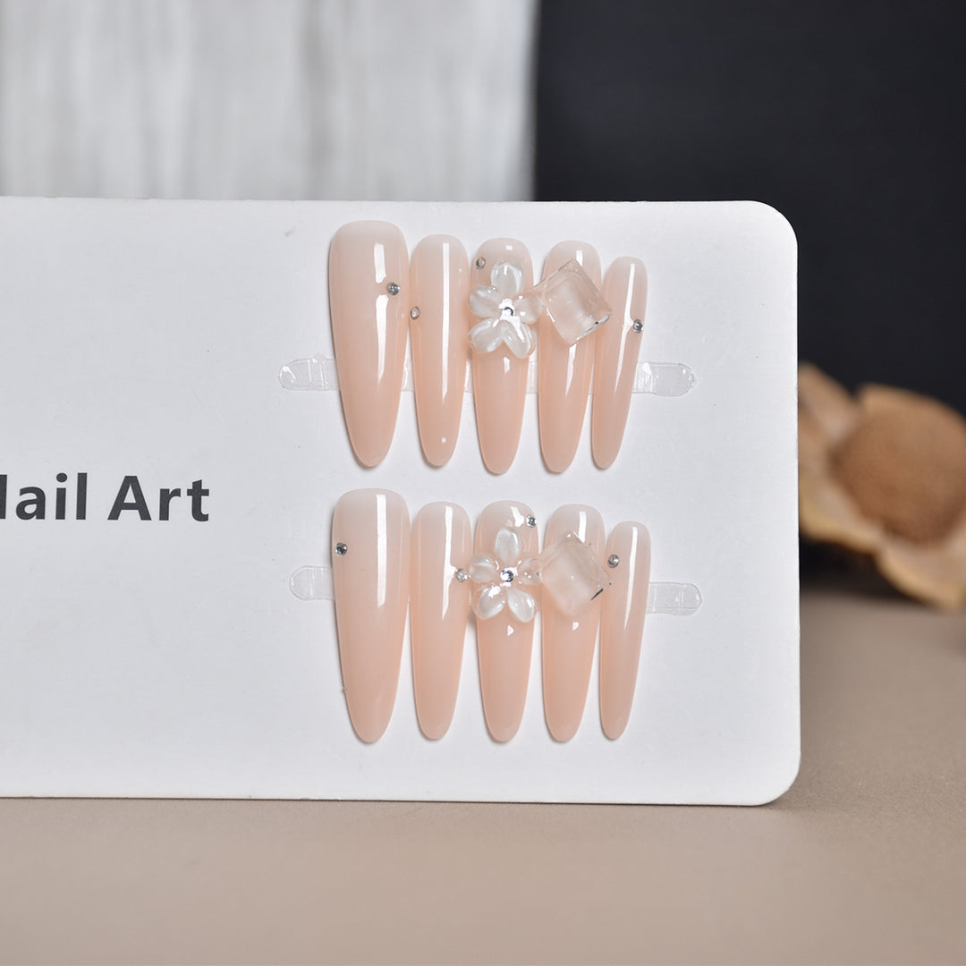 Glamorous Crystal-Studded Stiletto Press-On Nails Bowlift