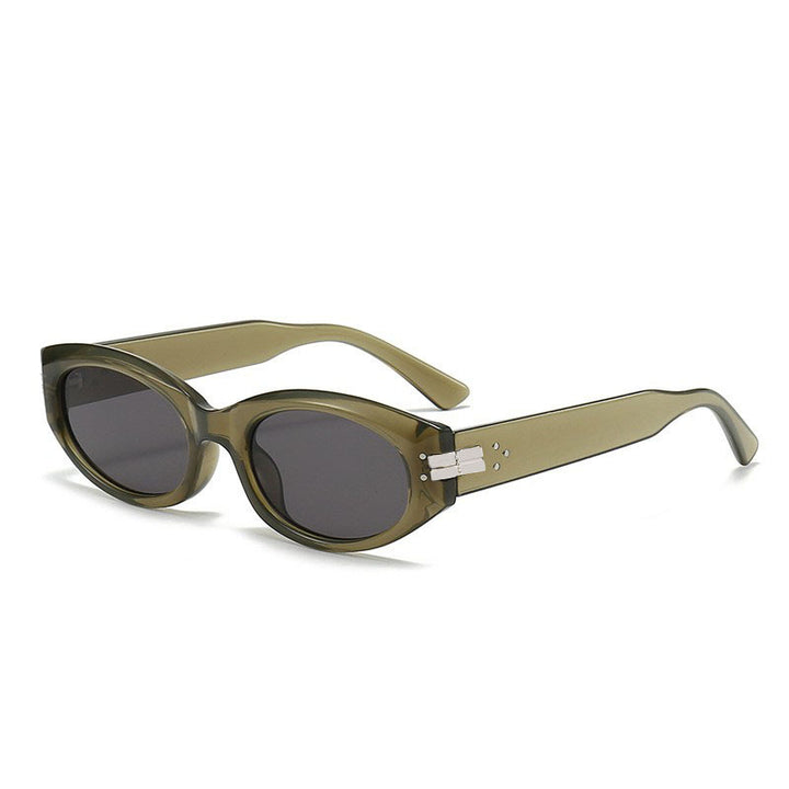Ladies Retro-inspired Sunglasses Bowlift