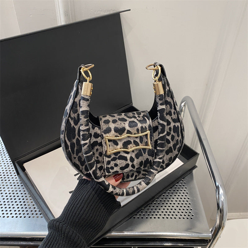 Stylish Leopard Print Handbag Bowlift