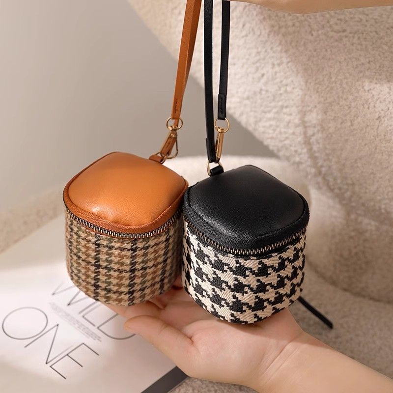 Textured Leather Mini Cosmetic Bag Bowlift