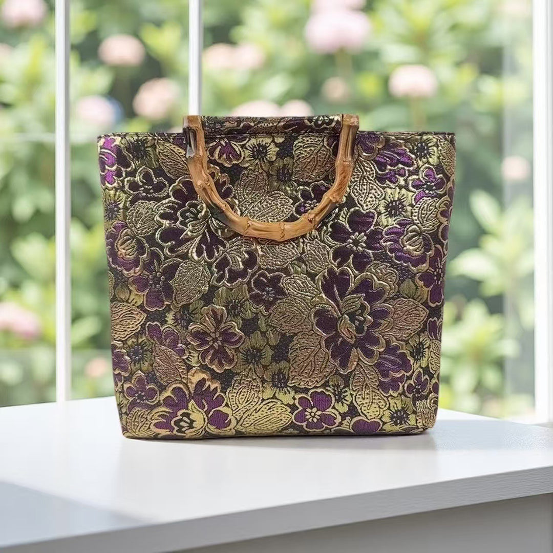 Elegant Handbag Bowlift