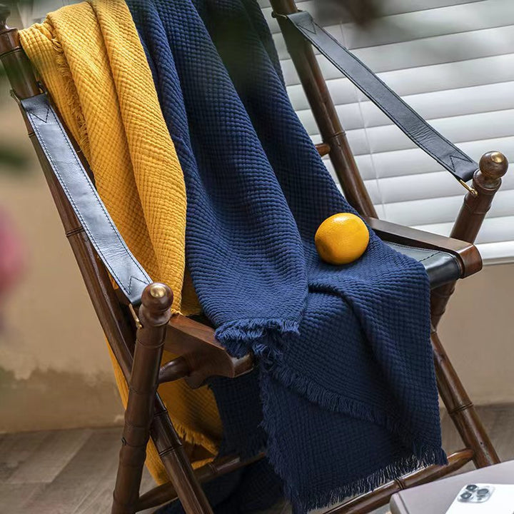Women's cozy waffle textured blanket Bowlift